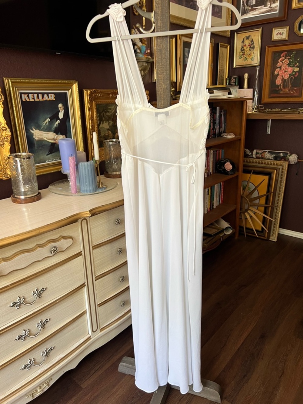 Vintage Flora Nikrooz Robe and Nightgown Set Size Medium - Picture 9 of 16